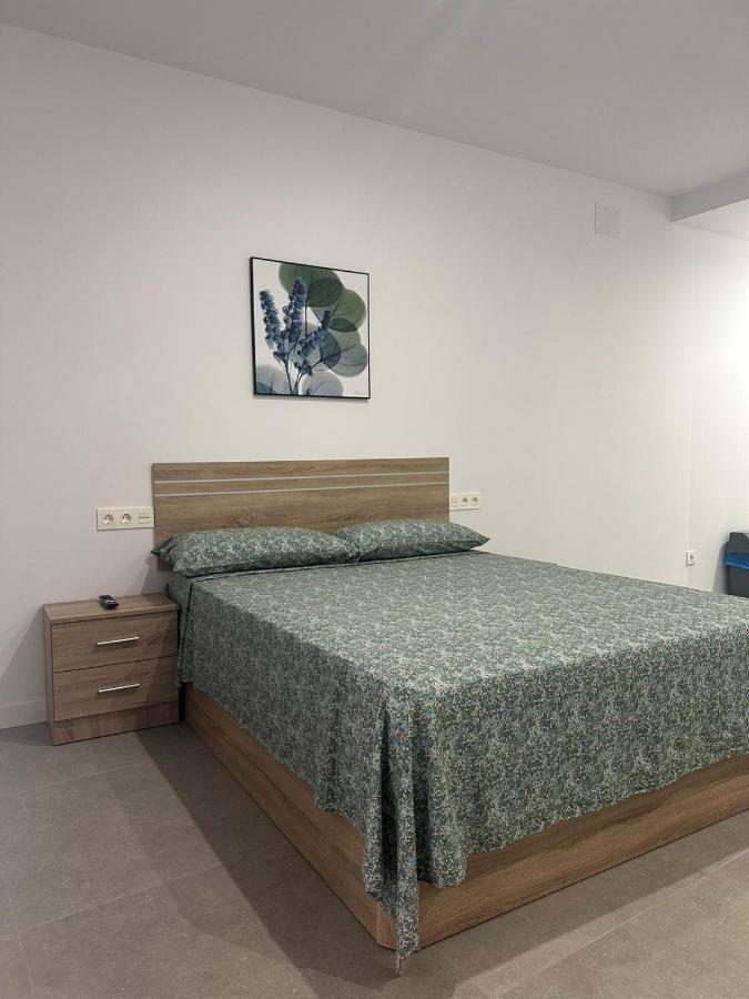 Fantastico Piso A 5 Minutos De La Estacion De Bus Y Tren A Metros De La Playa Apartment Malaga Luaran gambar